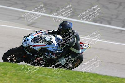 media/Apr-23-2022-Fastrack Riders (Sat) [[cb2d6ae73d]]/LEVEL 3/1115AM TURN 3 AND 4/